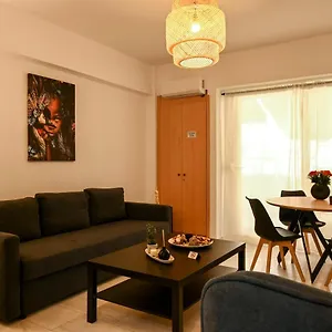  Apartament Center Modern Grecia